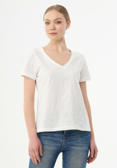 Organication | Basic T-shirt i ekologisk bomull med V-ringning