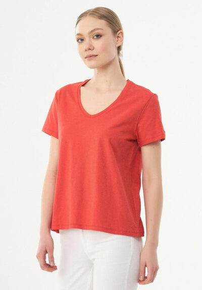 Organication | Basic T-shirt i ekologisk bomull med V-ringning