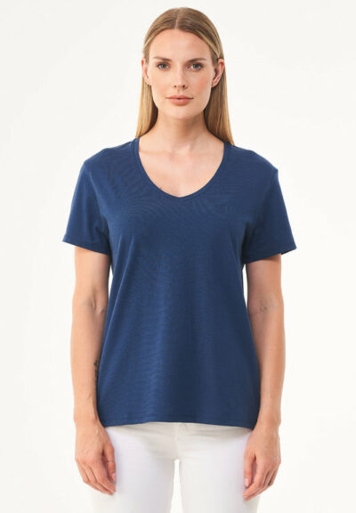 Organication | Basic T-shirt i ekologisk bomull med V-ringning