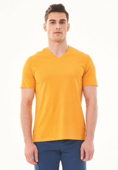 Organication | Basic T-shirt i ekologisk bomull med V-ringning