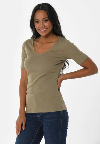 Organication | Ribbat T-shirt i ekologisk bomull med V-ringning
