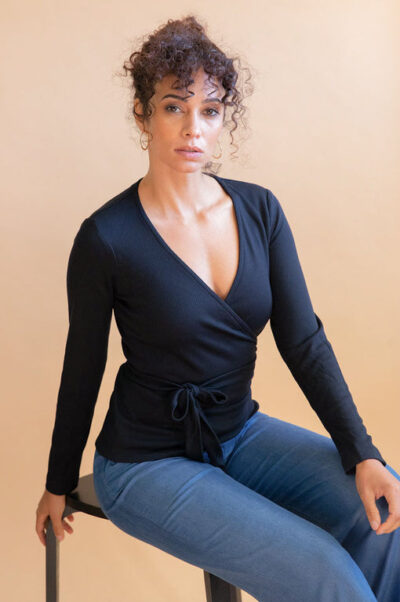 Avani Apparel | Cache-cœur Olivier noir manches longues