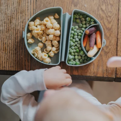 MiniWare | Fold & Scoop - vikbar tallrik + sked