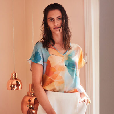 Studio Heijne | Sustainable Printed V-Neck Revolution Top
