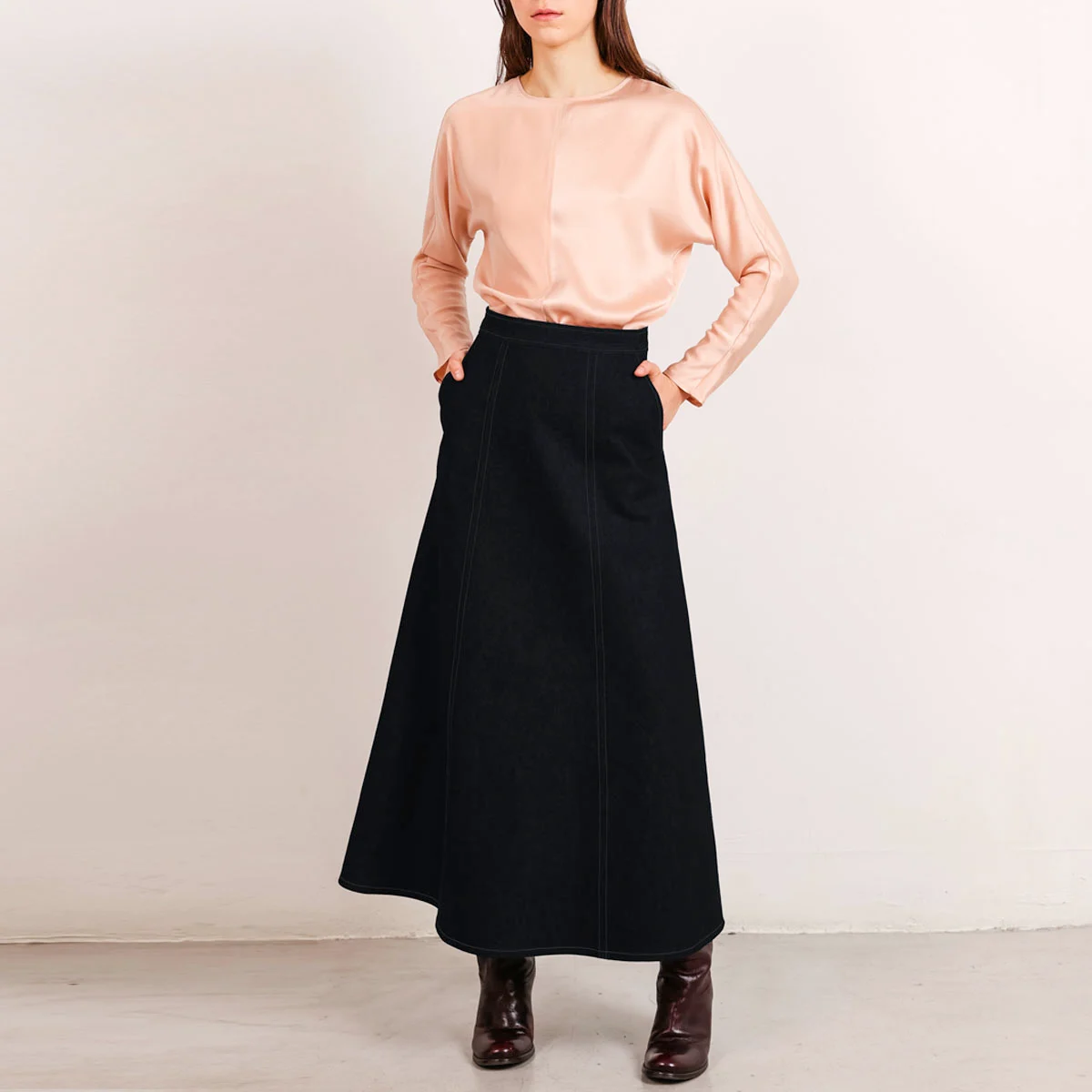 FLow-skirt-Black-front