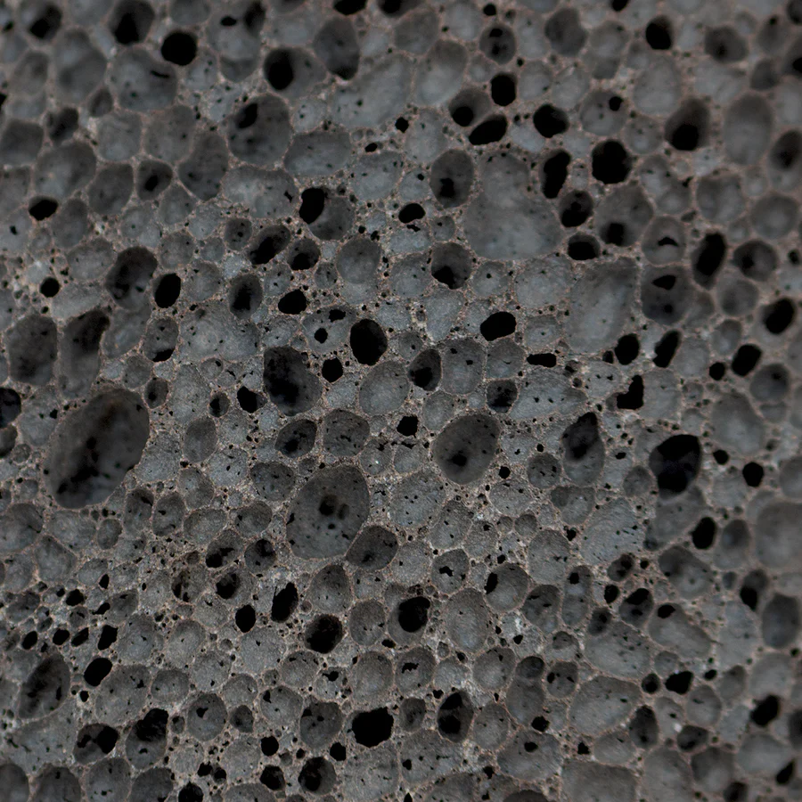 puremetics_Accessoire_Bimsstein_02_900x_63d11ed3-623e-4904-ae10-5f26a613140b