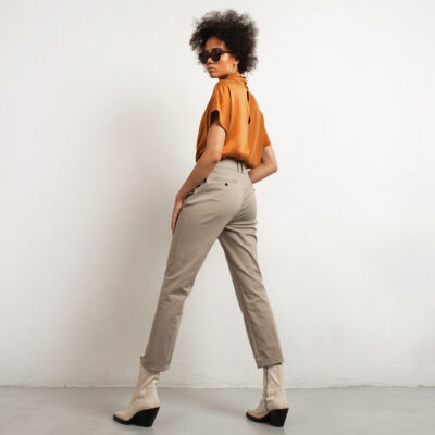 Studio Heijne | Custom-Fit Sand Cotton Stretch Cropped Pants