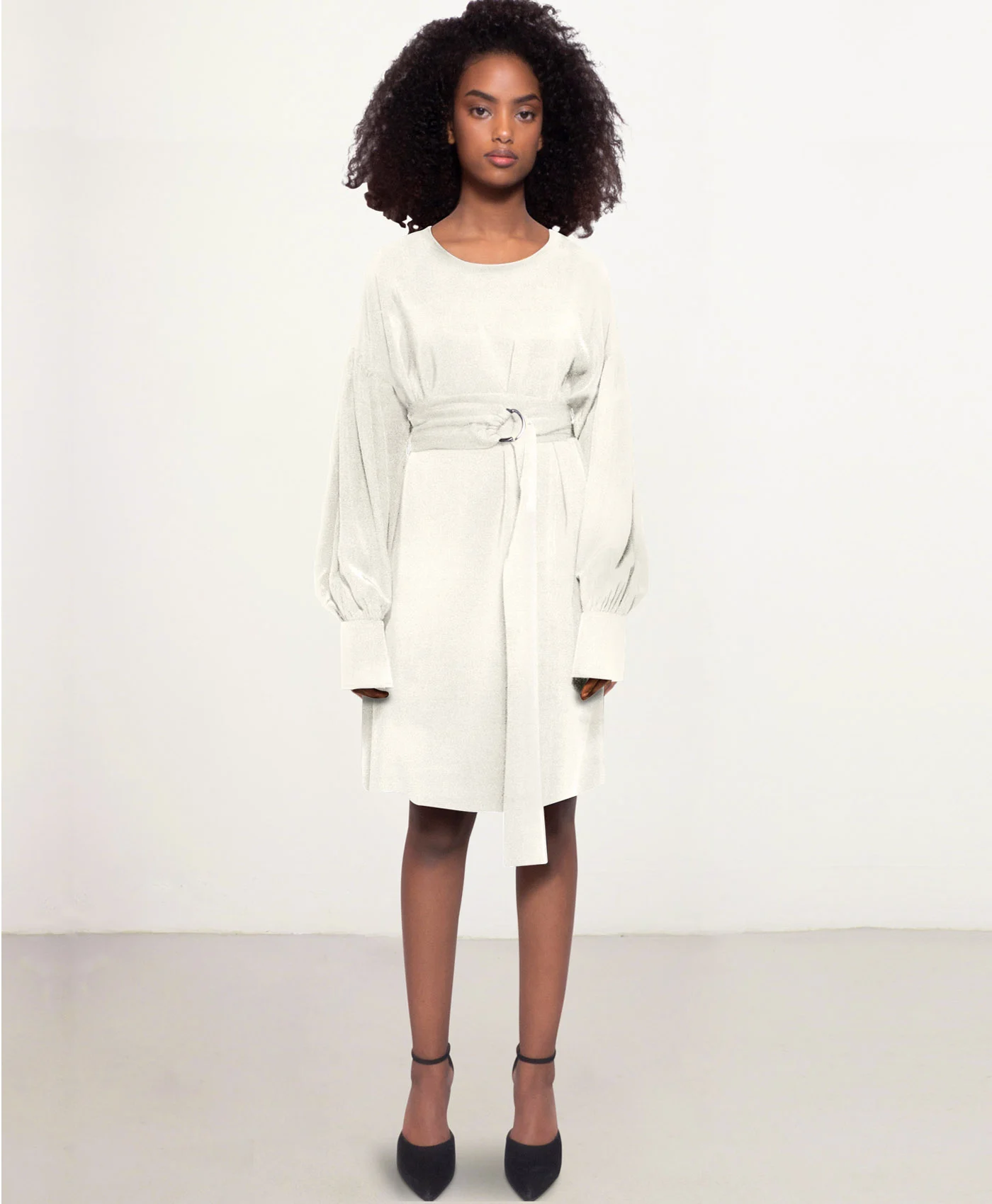 Sunday-offwhite-short-lsl-RN