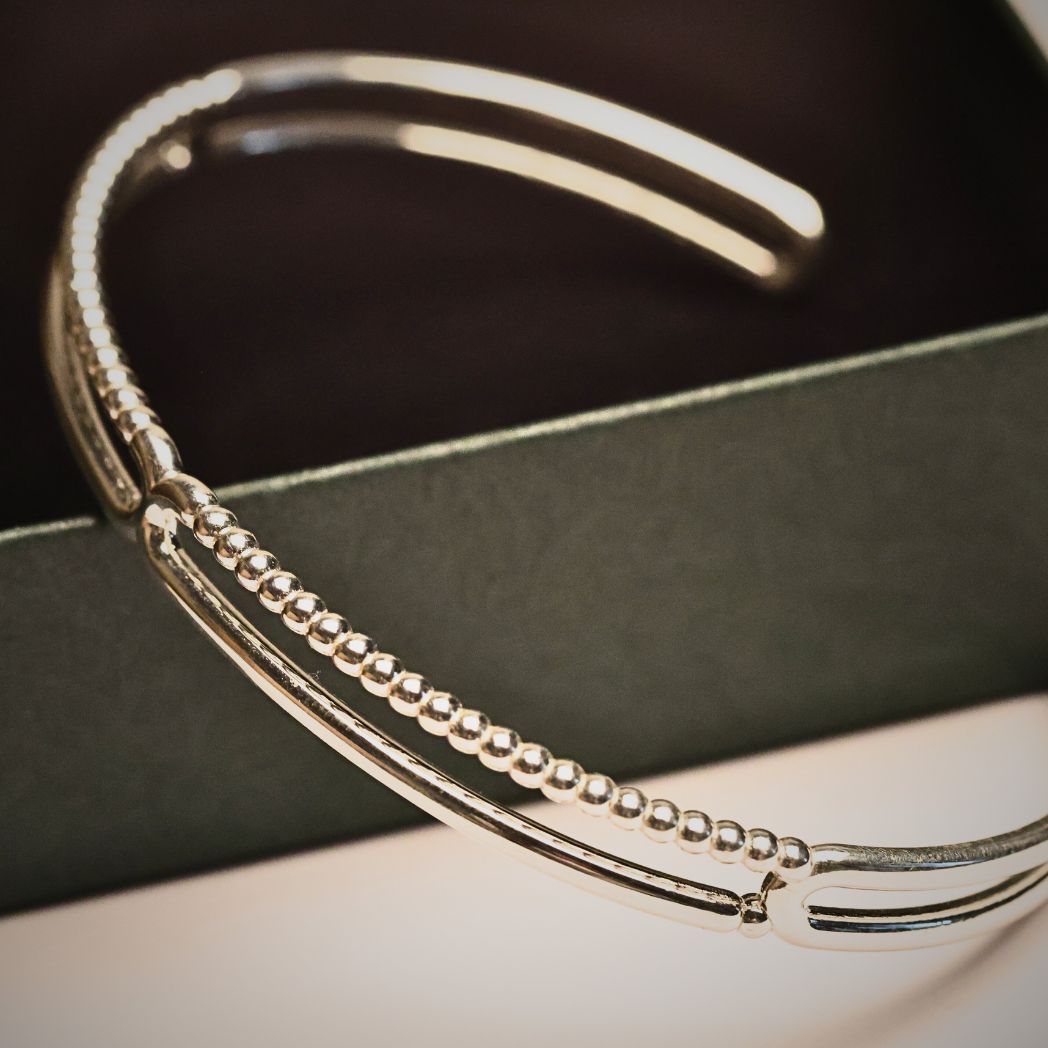 3_Bloom_armband_silver.jpg