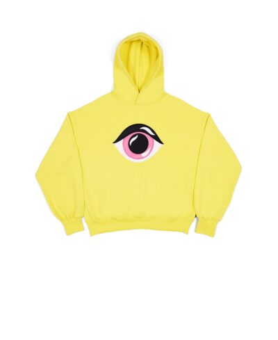 Gul hoodie med ett öga på mitten. Ögat har en rosa iris.