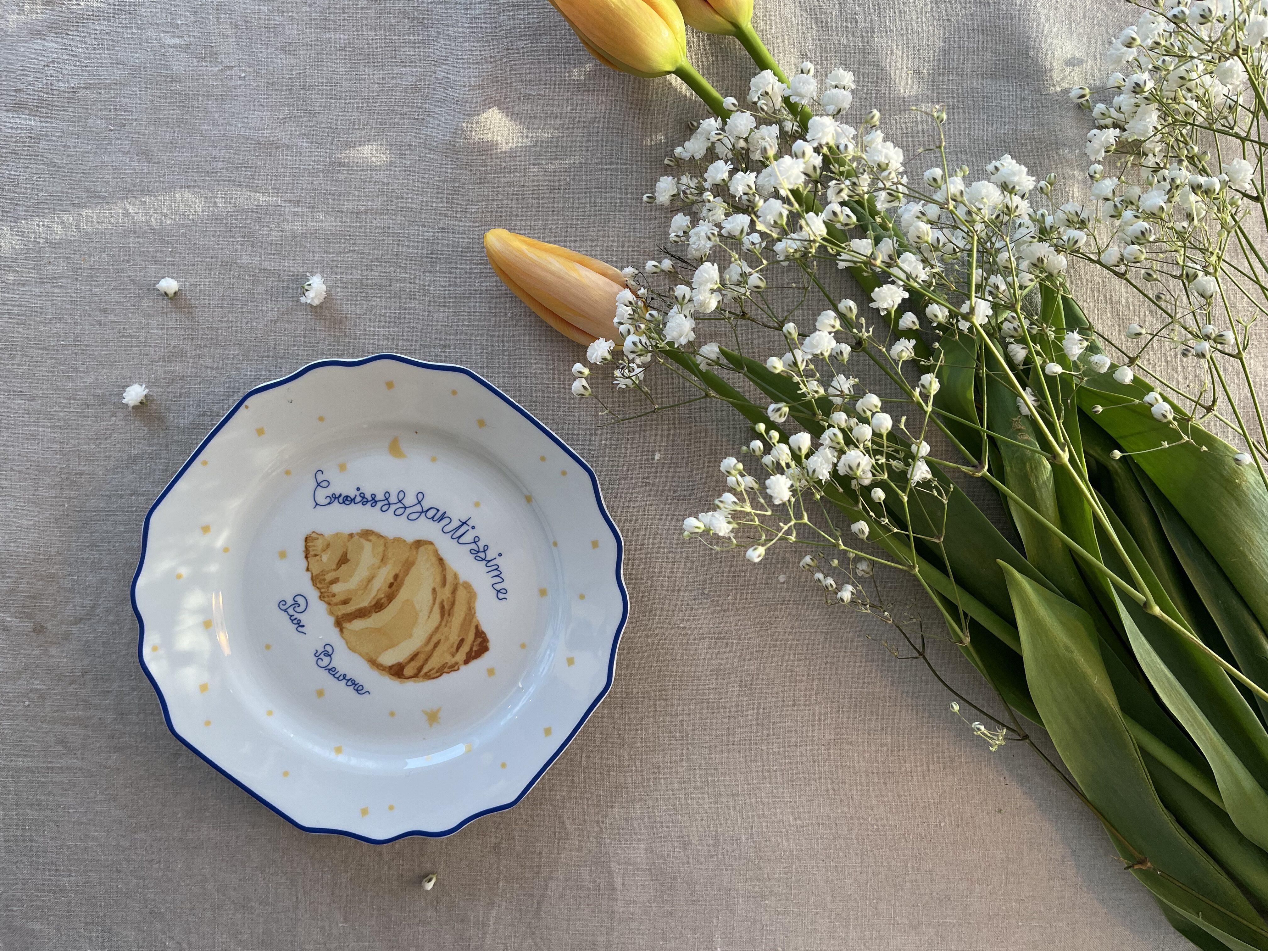 Croissant flower 1